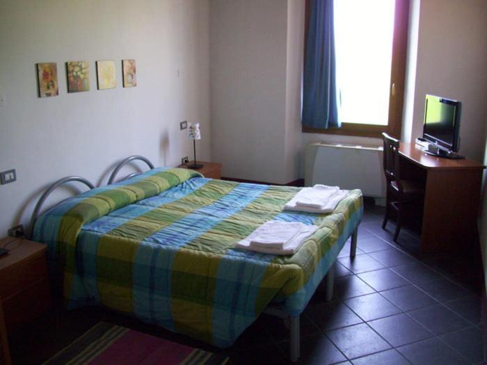 Cascina Maggia Pension Brescia Kamer foto