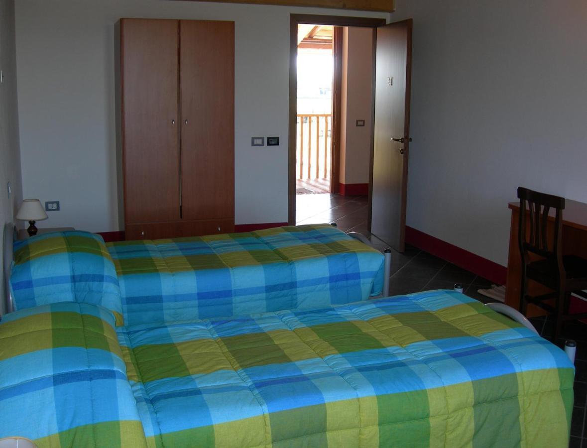 Cascina Maggia Pension Brescia Kamer foto